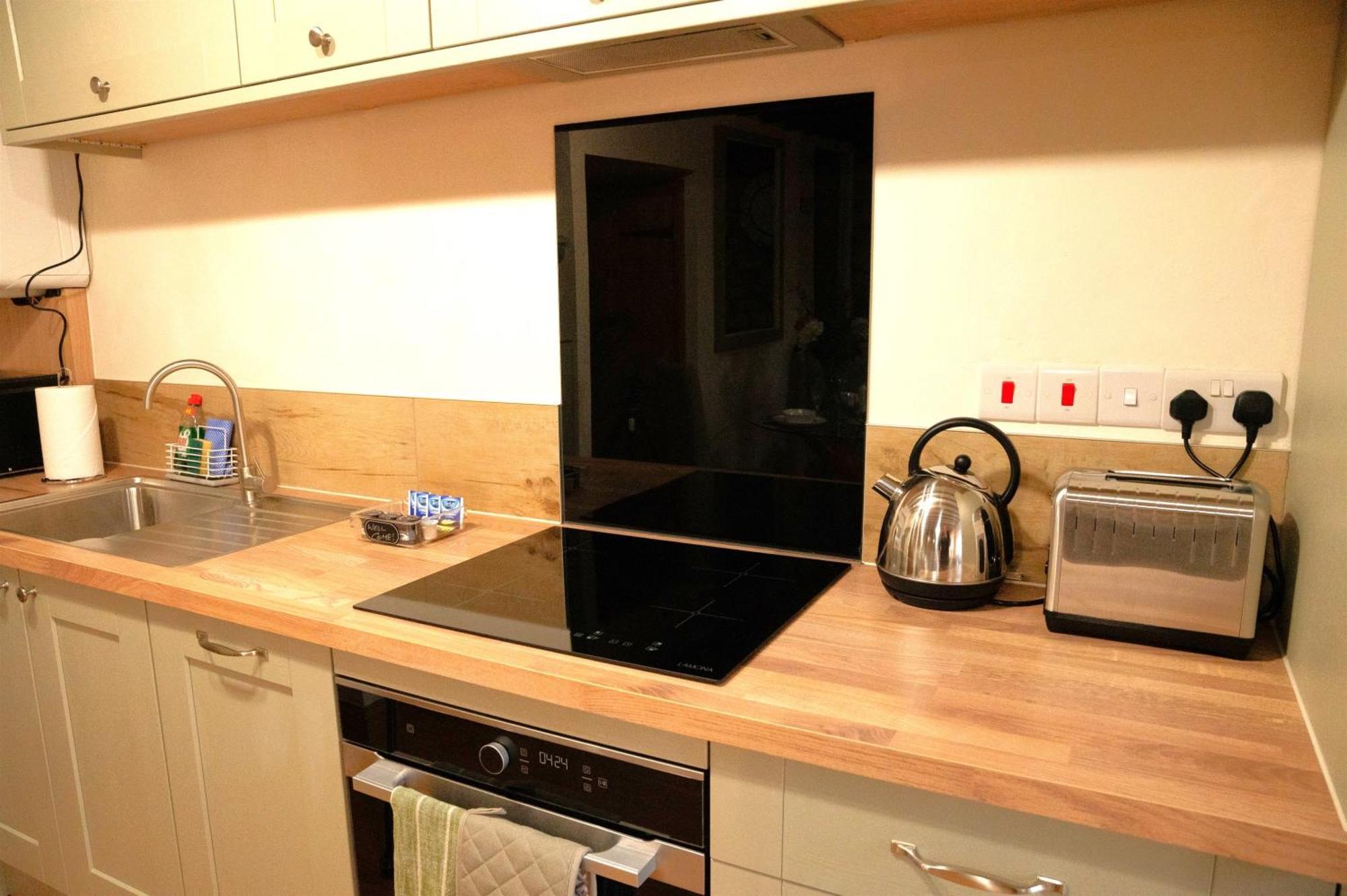2 Bedroom Charming & Luxury Malt Cottage, Garden, Netflix, Free Parking Bourton-on-the-Water Exteriör bild